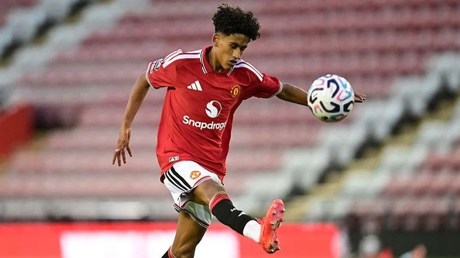 Is 15-year-old Gabriel poised to become the youngest player in Manchester United's history?